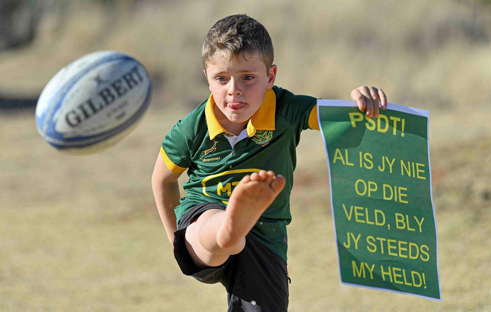 ‘Pieter-Steph du Toit, al is jy nie op die veld, bly jy steeds my held!’