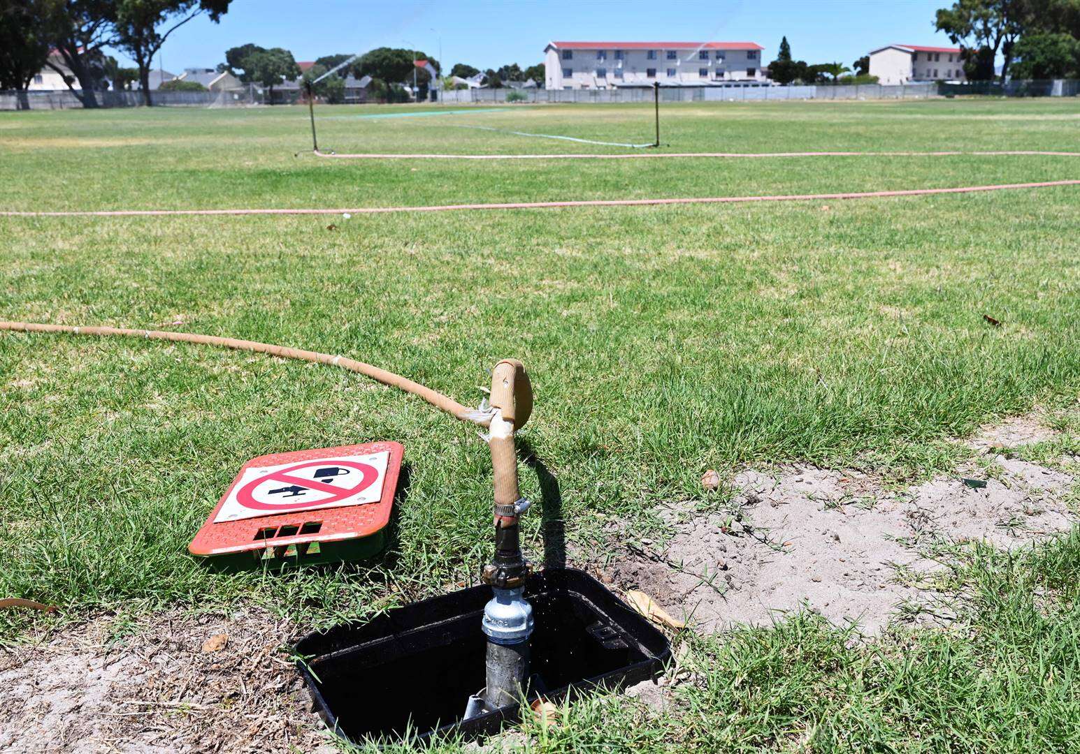 Rioolwater-besproeiing kan miljoene liters drinkwater in Moederstad bespaar