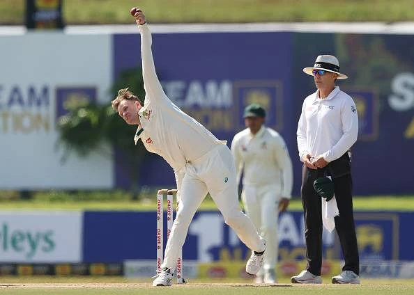Aussie-draaier vir verdagte boulaksie aangemeld