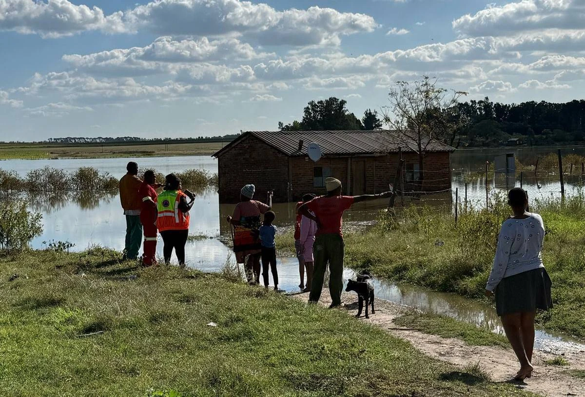 Inwoners van Viljoenskroon het weer water . . . in hul krane