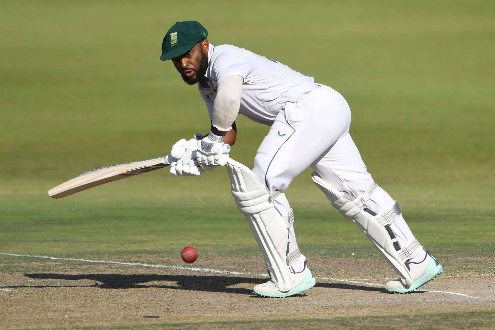 Bavuma hoop krieketgode glimlag weer vir hom