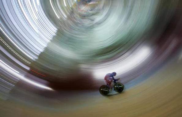 Transgender fietsryer wen uitsluitingsaak in België