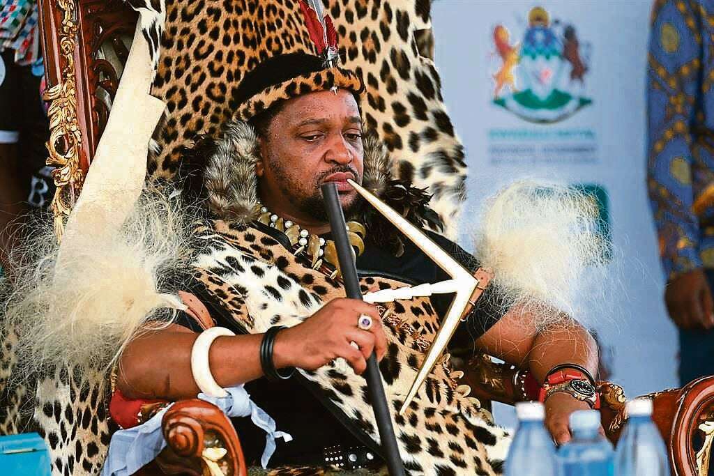 Zulu king's convoy involved in crash, Misuzulu kaZwelithini unharmed