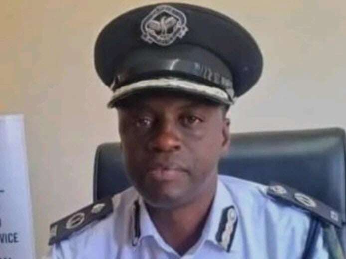 We'll take a cop of kindness yet! Drunk Zambian officer freed 13 perps from cells to enjoy New Year