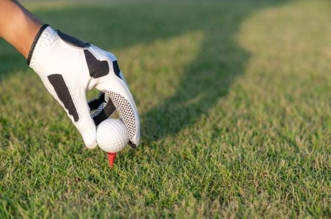 SA study finds golfers more distracted by certain phone messages