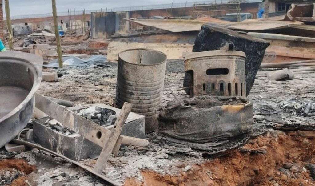 Cemetery View residents rebuild homes after fire destroys over 2 000 plastic structures