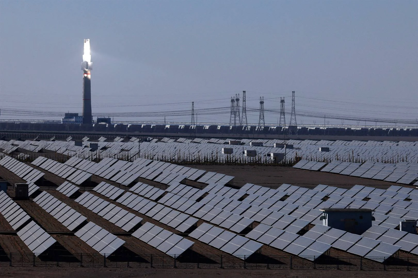 Eskom soek kopers vir sy eie sonkrag