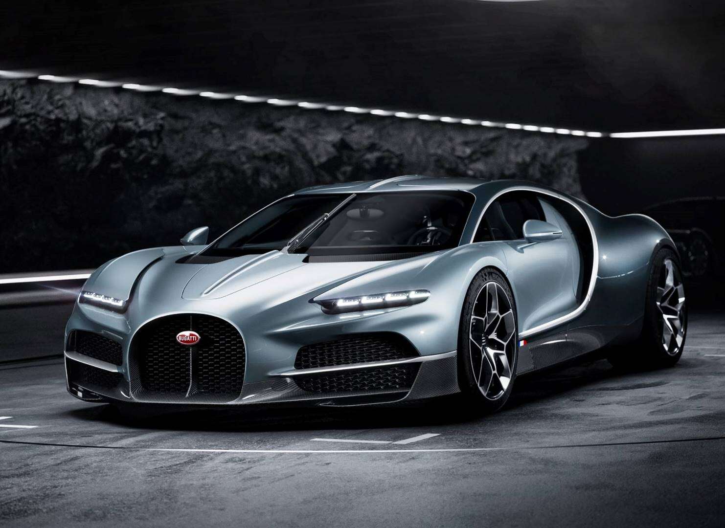 Bugatti se blitsige hibried gaan superrykes R71 m. uit die sak jaag