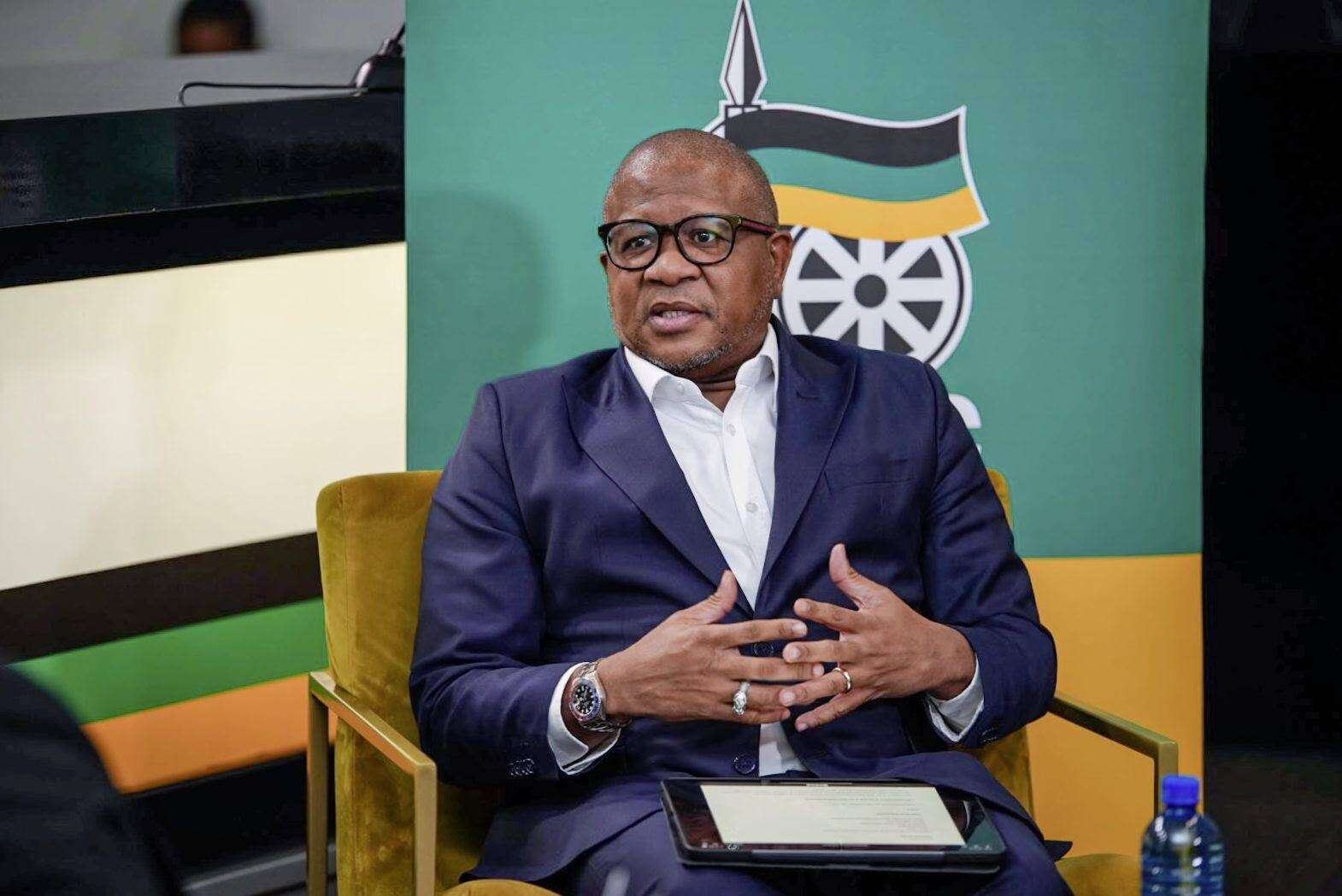 Mbalula sê ANC sien nie ’n pad met EFF, MK in Gauteng nie