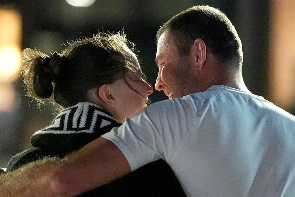 SA bokser en sy ballerina-soetlief op militêre basis in VSA herenig: ‘Sy is steeds dieselfde meisie’