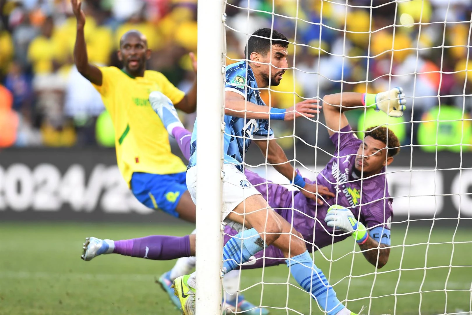Sundowns wil 2de Afrika-kroon hê, Europese titel wink vir PSG