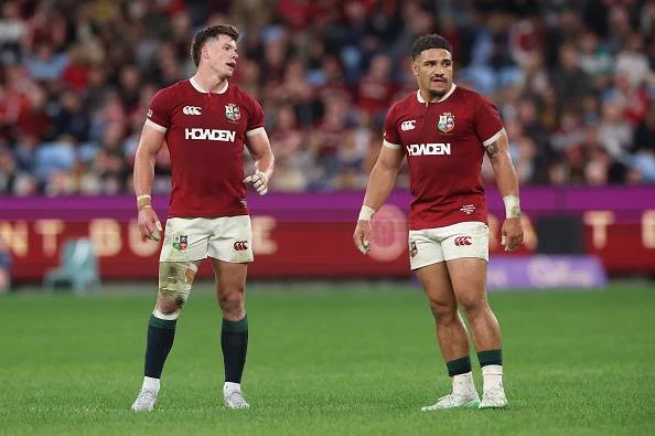Farrell verwelkom kopkrap oor spankeuse vir Wallaby-toetse