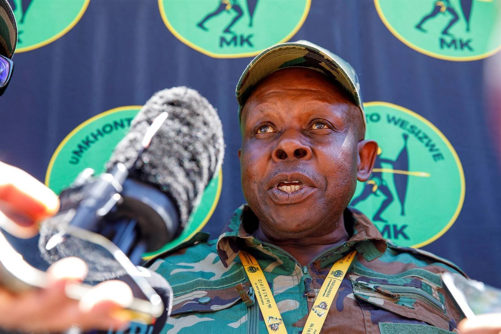 Hlophe: Corruption Watch verwelkom beslissing dat hy nie in RDK mag dien