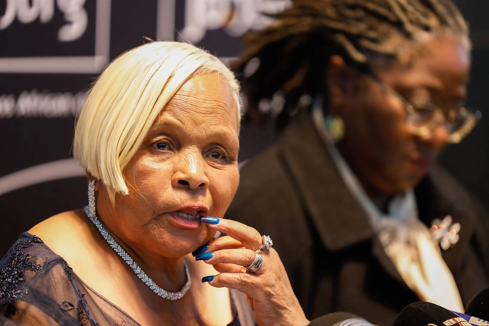 Arnolds herkies as speaker, swaai weer septer in Jhb-metroraad