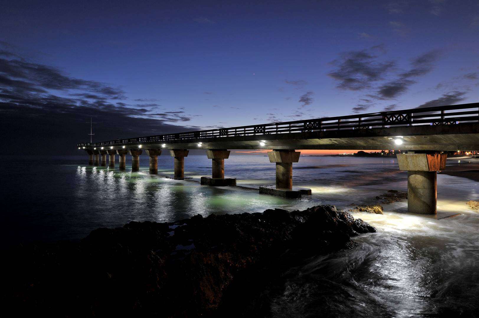 Vrou se lyk op Gqeberha-strand aangetref, moordsaak geopen