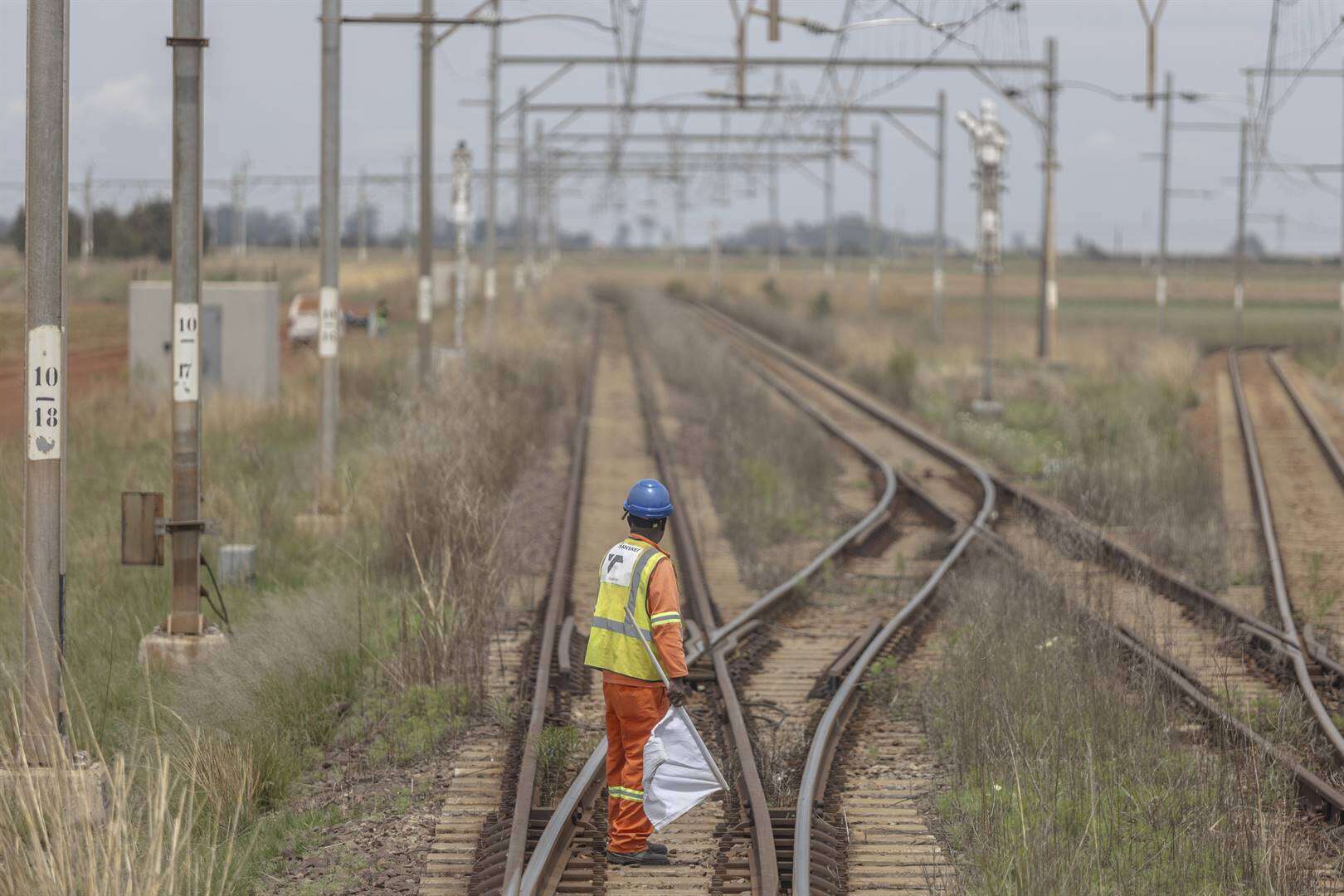 Meer as R300 mjd. nodig vir spoorweë, water se herstel