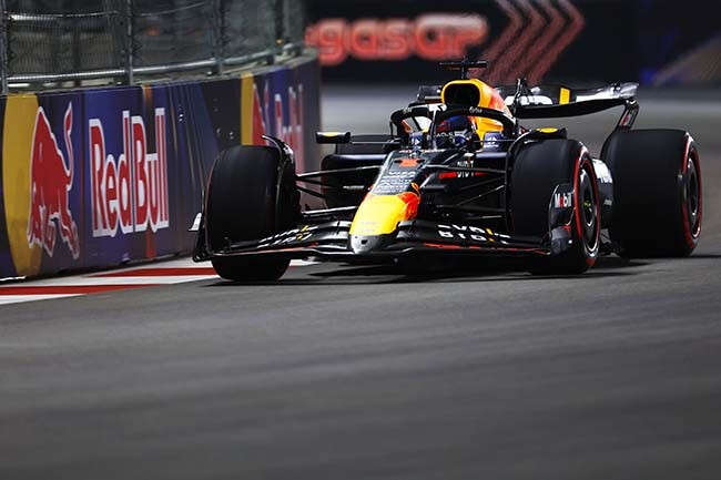 Vegas nightmare for Verstappen as Red Bull bring wrong wing