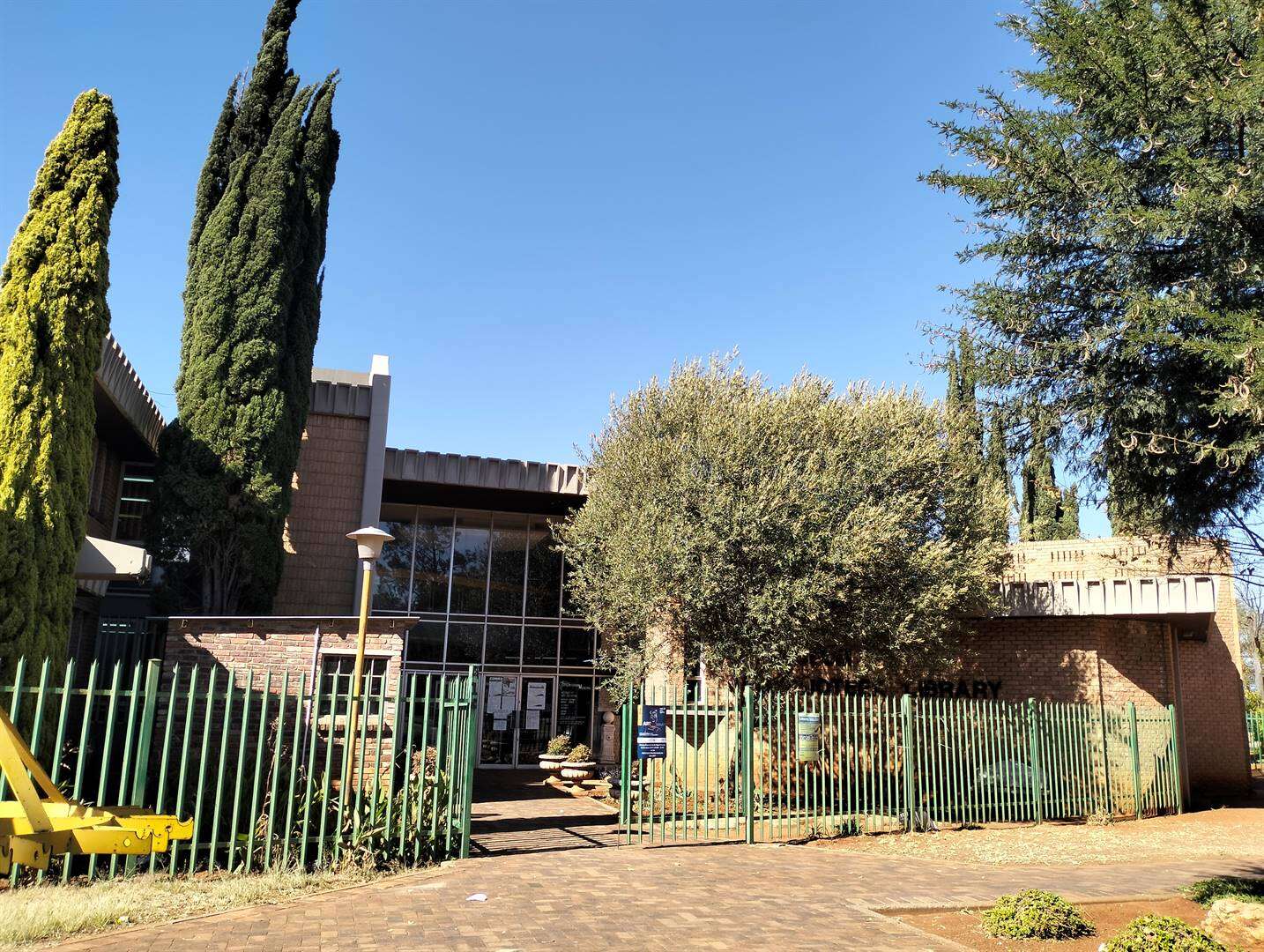 Potch se biblioteek: Sagteware-lisensie betaal, maar ‘R50 500-korting verbeur’