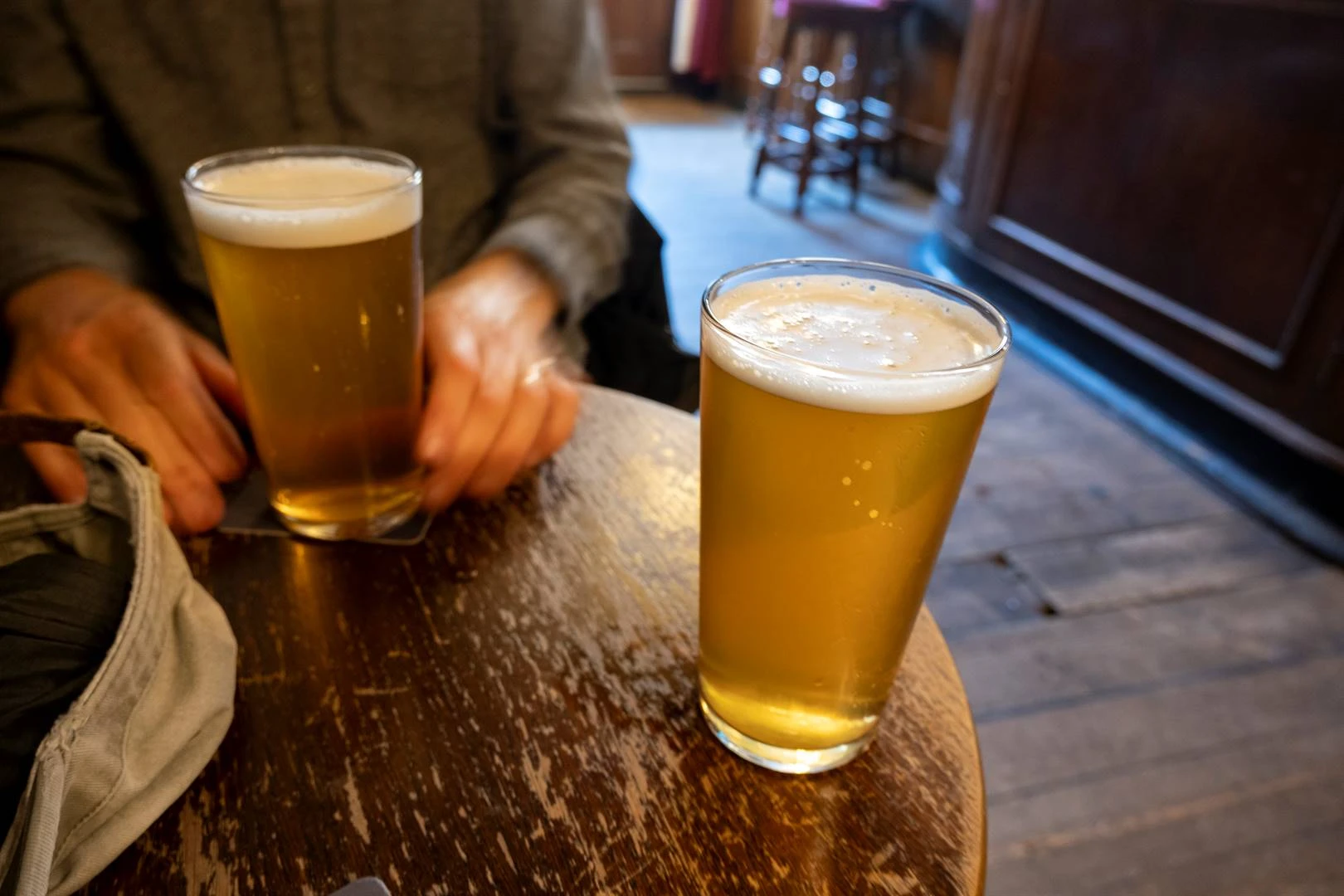 Meningspeiling | Netwerk24 se lesers drink óók al hoe minder