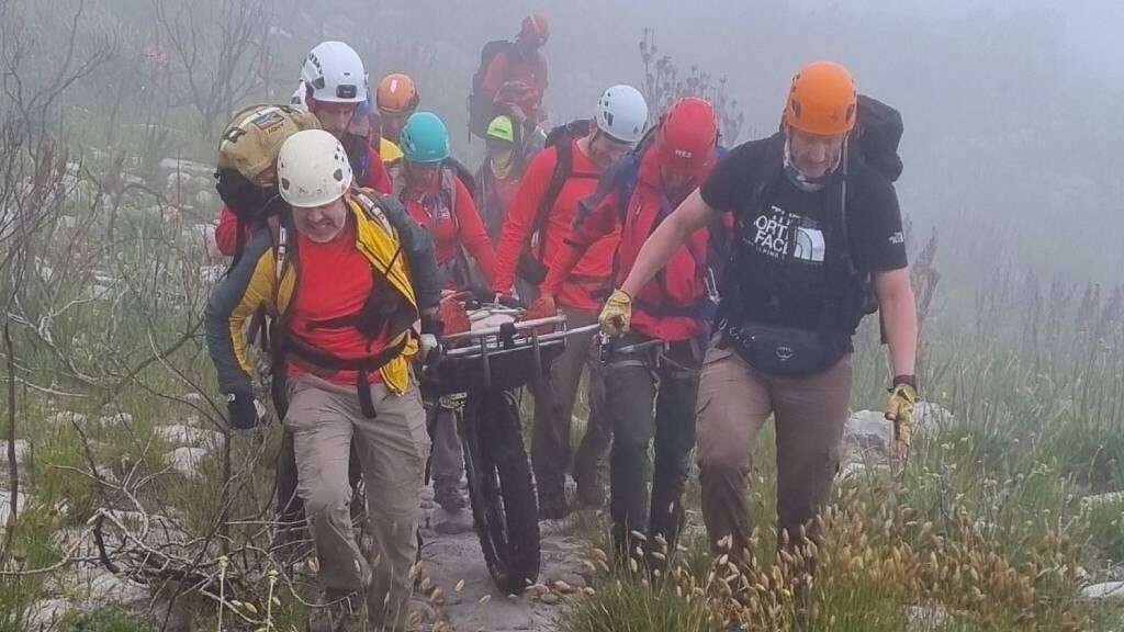 Injured US trail runner carried down Table Mountain after fall