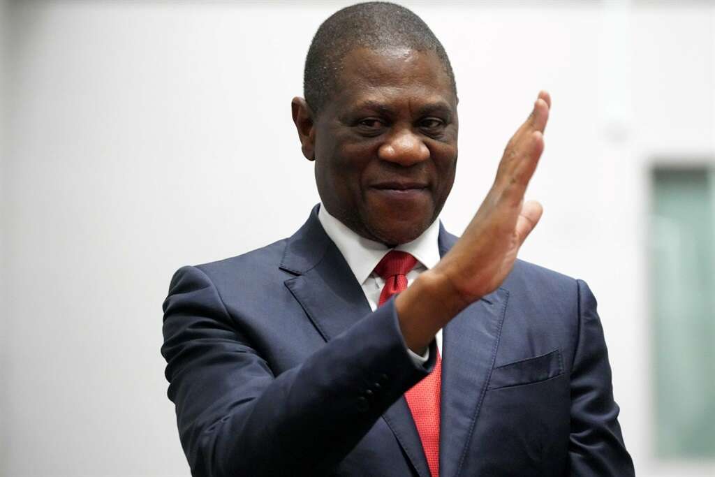 Mashatile concludes UK trip to woo investment in trade, skills, tourism