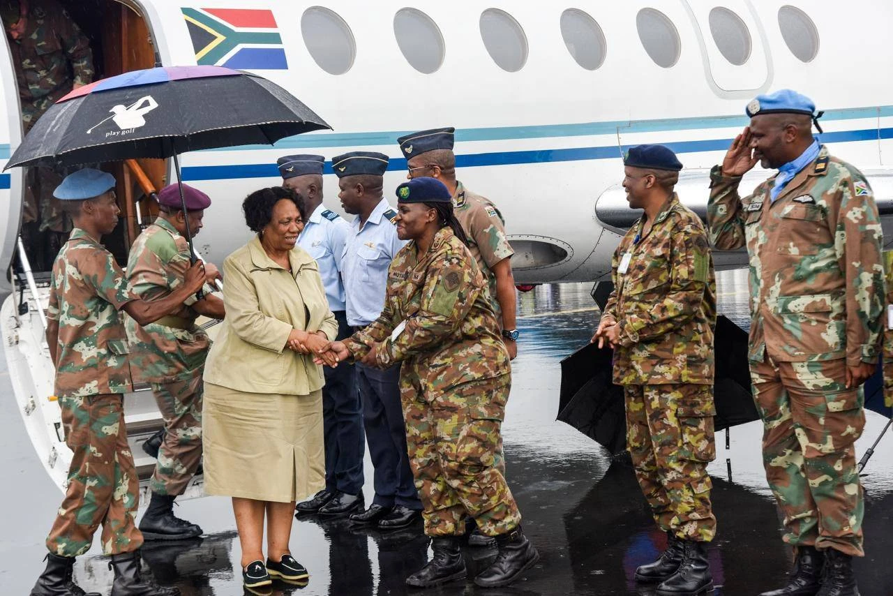 Kommentaar: Motshekga se toondoofheid oor die DRK is tragies