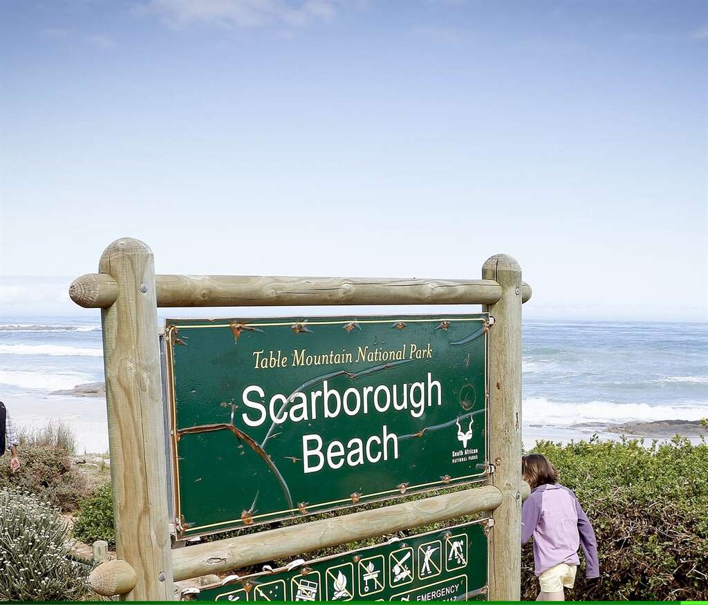 Man se lyk op Scarborough se strand gevind