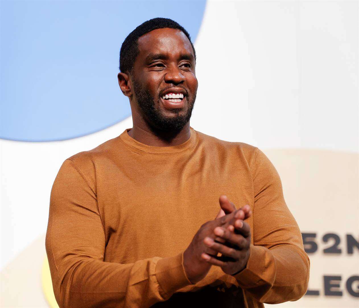 Diddy moet $100 m. aan gevangene betaal oor ‘seksuele aanranding’