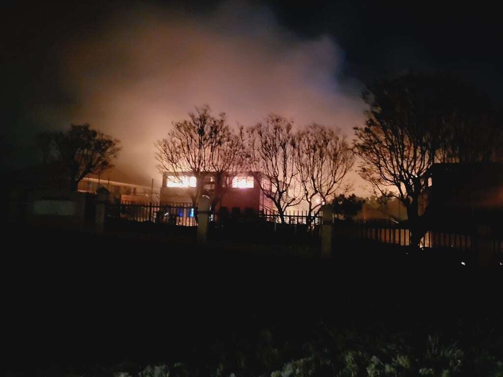 Scores evacuated as Midrand apartment block goes up in flames