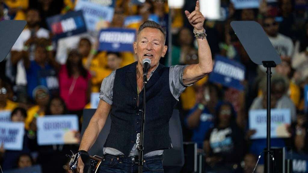 'Donald Trump is running to be an American tyrant': Bruce Springsteen shows support for Harris