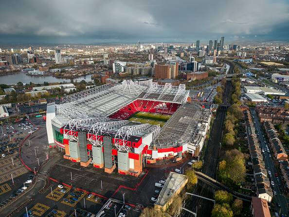 United gaan vennootskap met owerhede aan oor planne vir Old Trafford