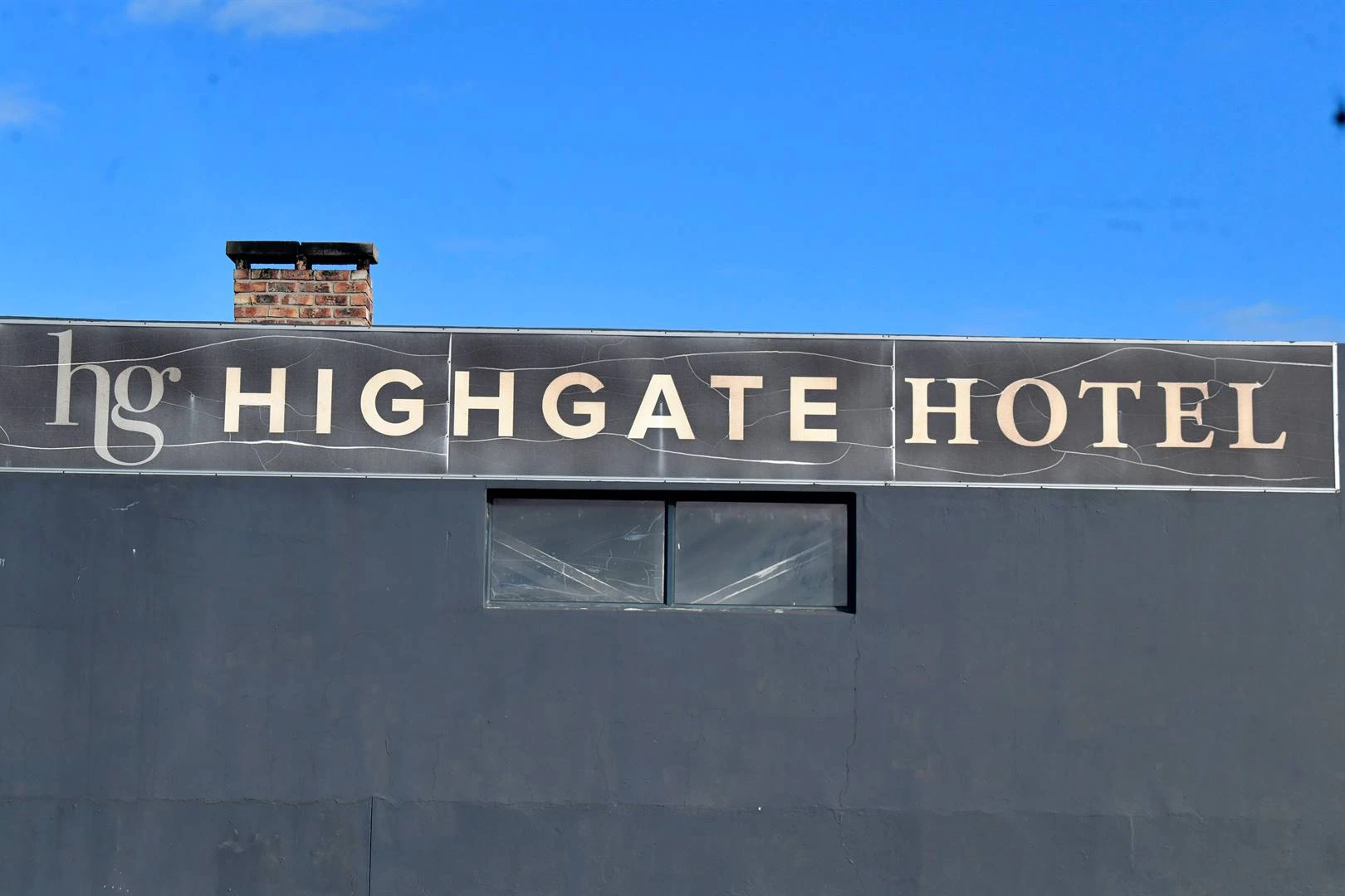 Oproep om inligting oor Highgate-hotel-slagting voor laaste sitting