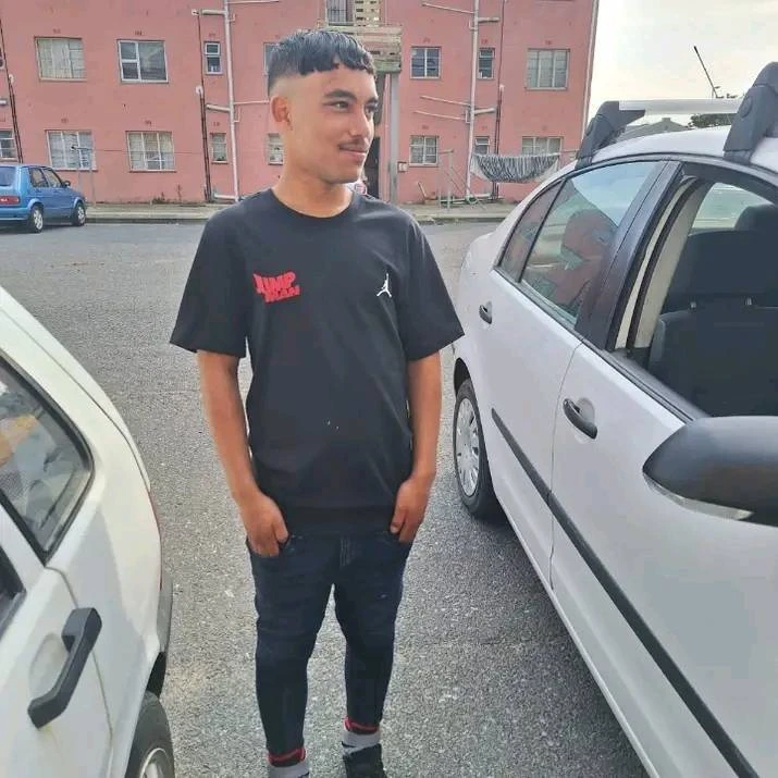 ‘Rustige jong man’ in Lotusrivier doodgeskiet; nog 4 gewond