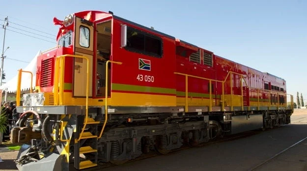 Transnet exec did not raise alarm in locomotives deal for fear of 'insubordination'