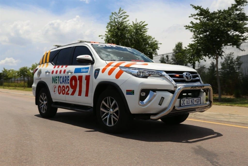 Pretoria man airlifted to hospital after falling from roof
