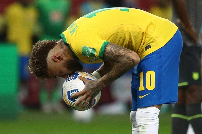Emotional Neymar inspires Brazil into Copa quarters after Peru cruise