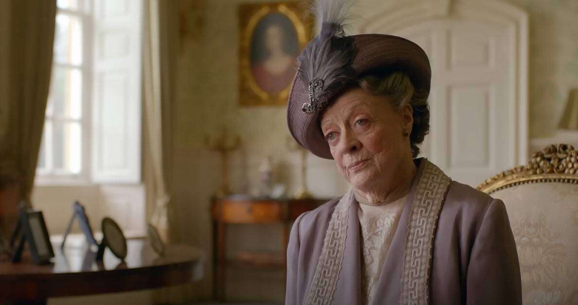 Huldeblyke stroom in vir eredame, veteraanaktrise Maggie Smith