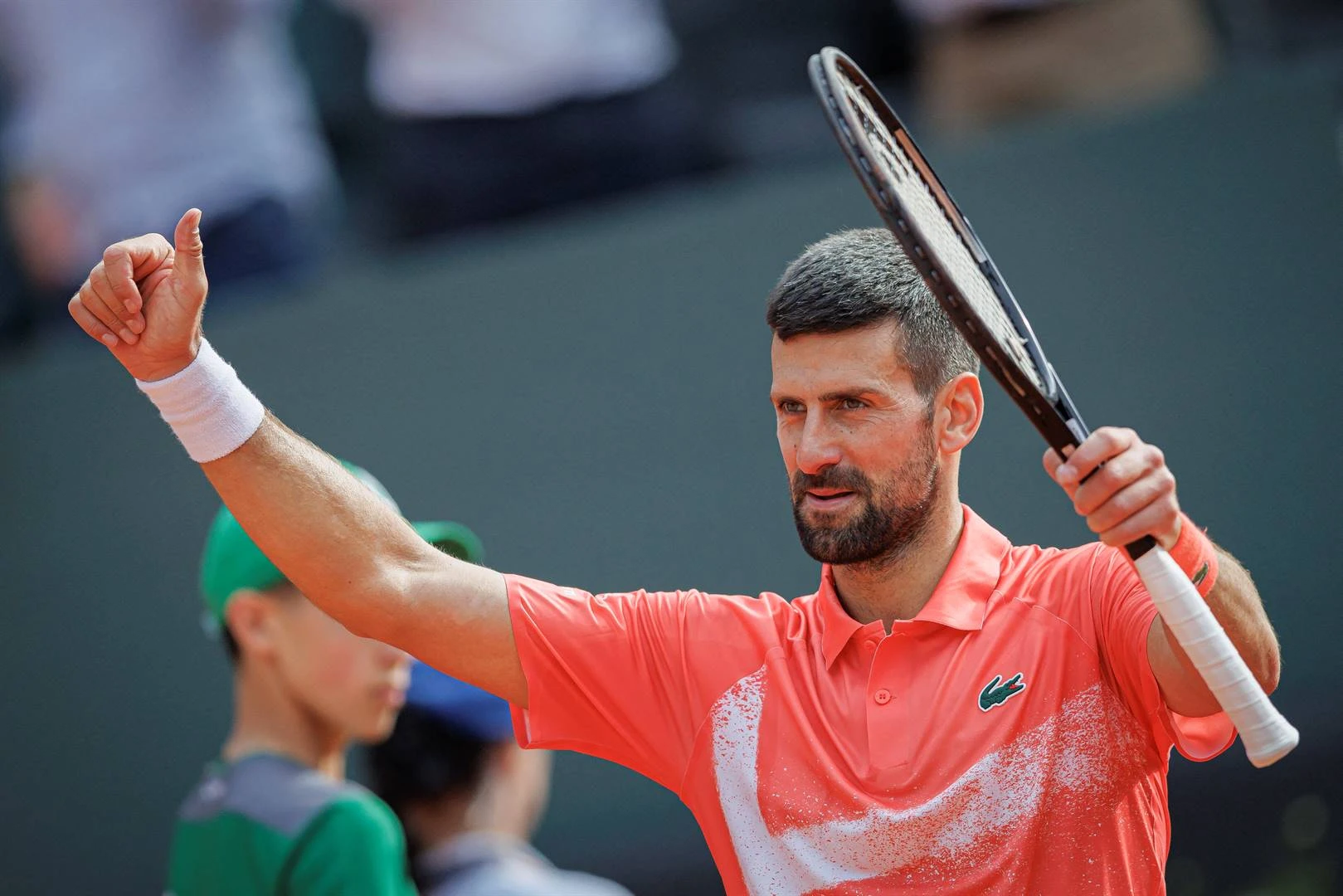 Djokovic kraai koning in Genève vir 100ste ATP-titel
