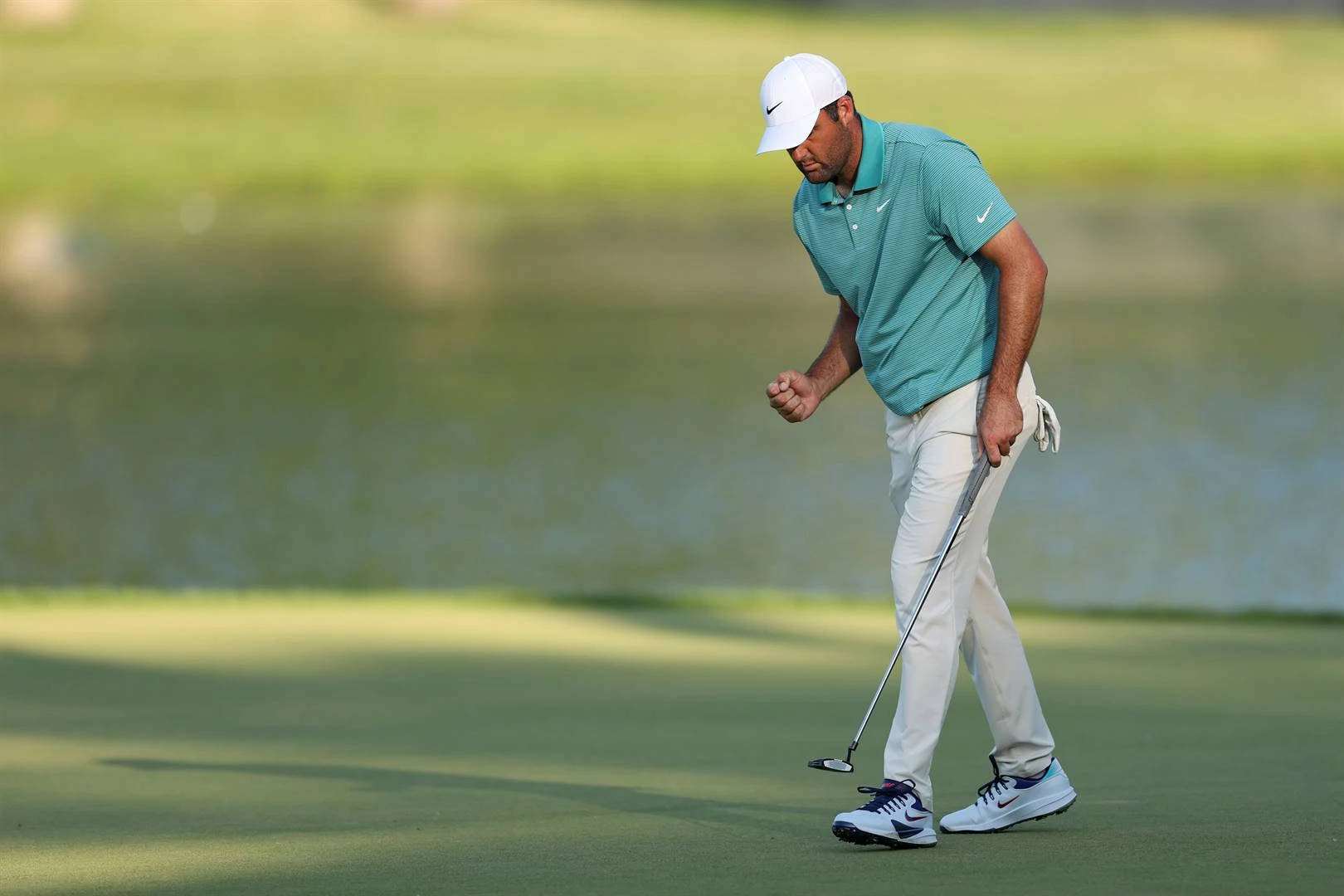 Scottie neem beheer in PGA-kampioenskap