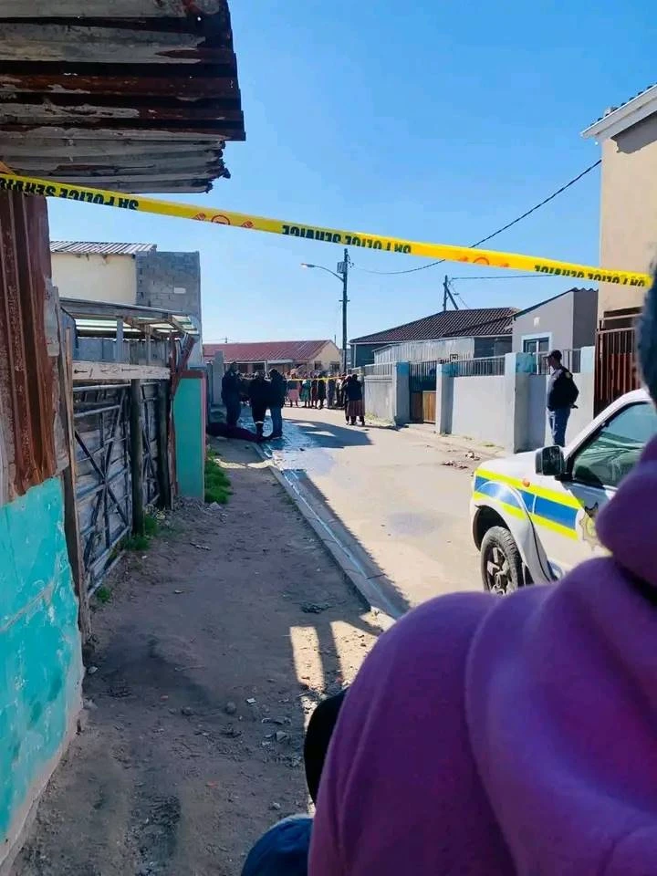 Meisie (15) op pad skool toe in Philippi doodgeskiet