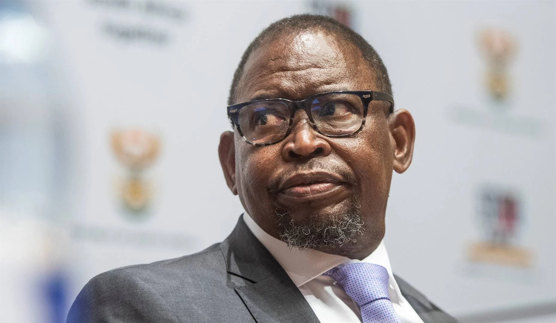 Wel ’n verhoging in belasting vir individue, erken Godongwana