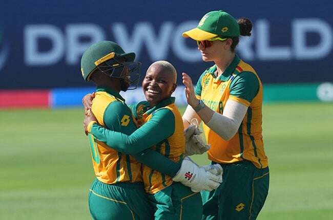 LIVE | Women's T20 World Cup - Proteas v England