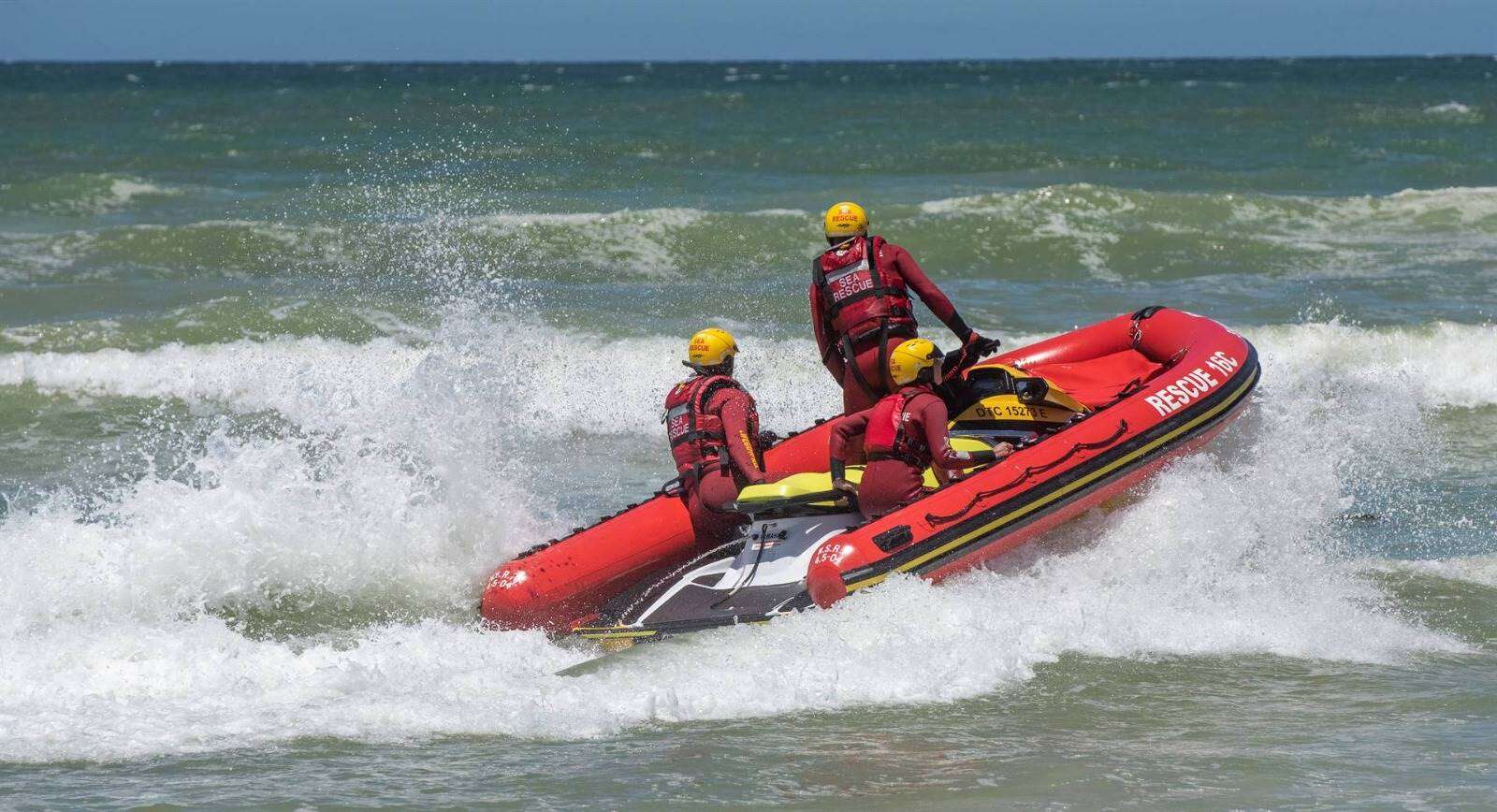 2 wat sterf toe boot by Bantrybaai omslaan glo bekend in vissersgemeenskap