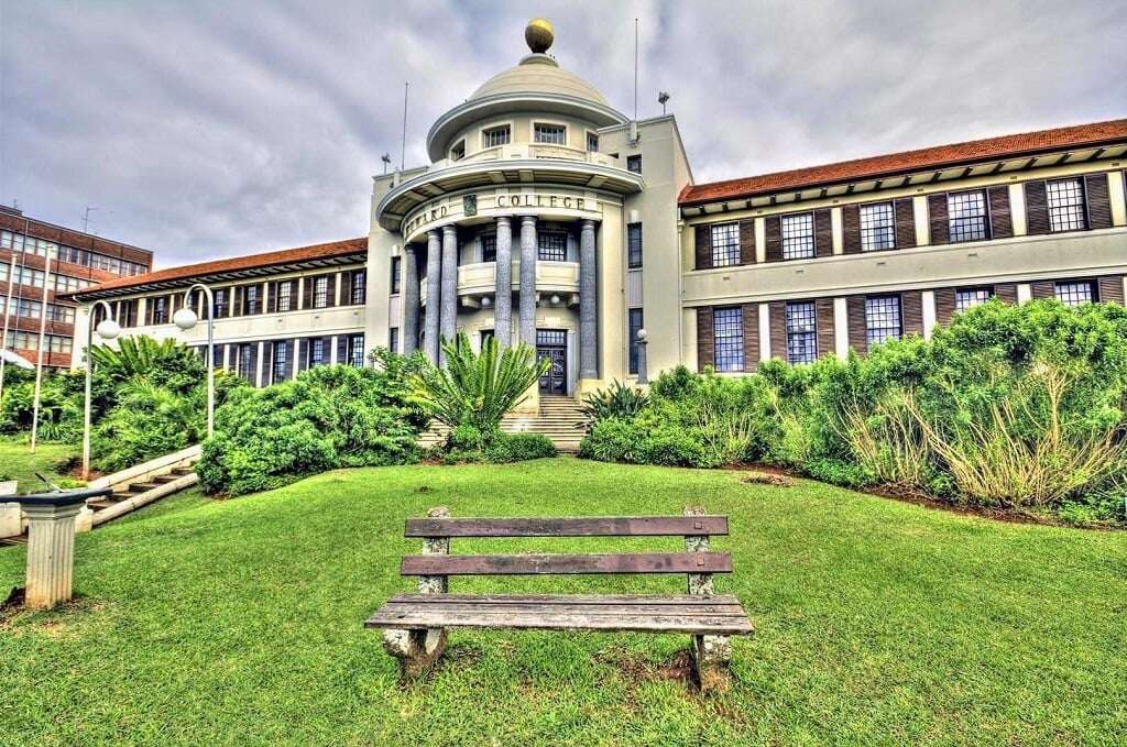 Questions around registration closure at UKZN as SRC, higher education minister demand extension