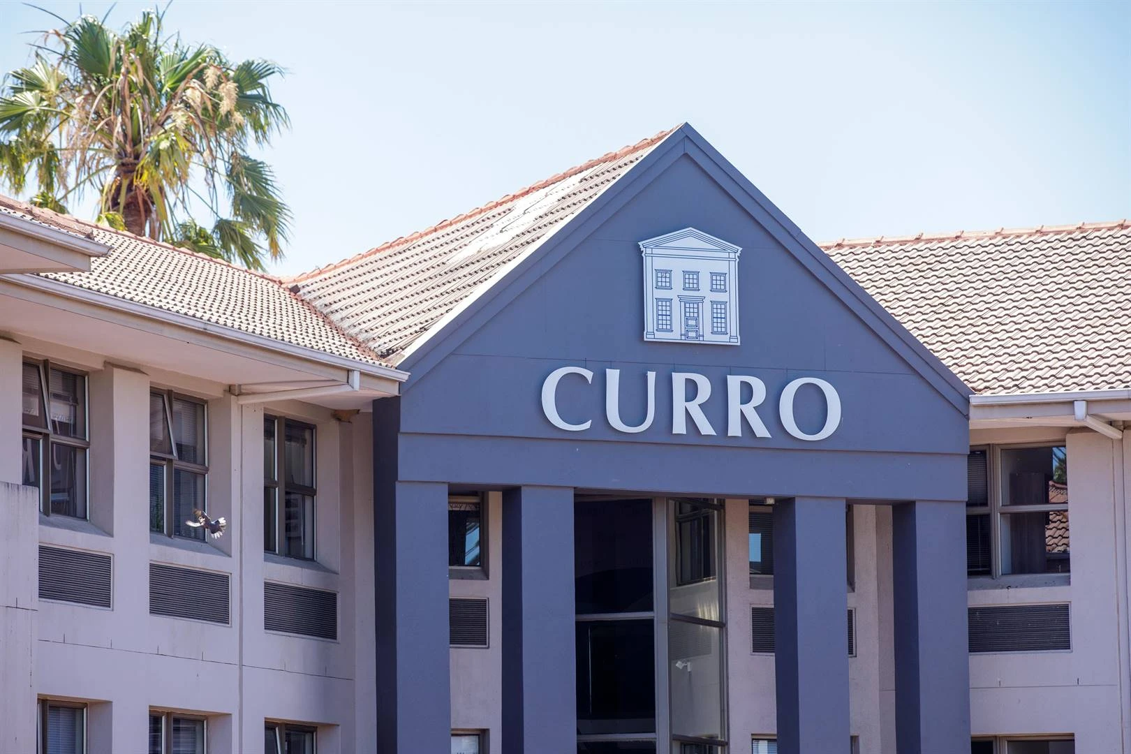 Topskool in hoftwis oor vrywaring ná beweerde seksuele misdryf