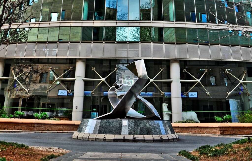 JSE censures Caxton over Mpact accusations, orders retractions