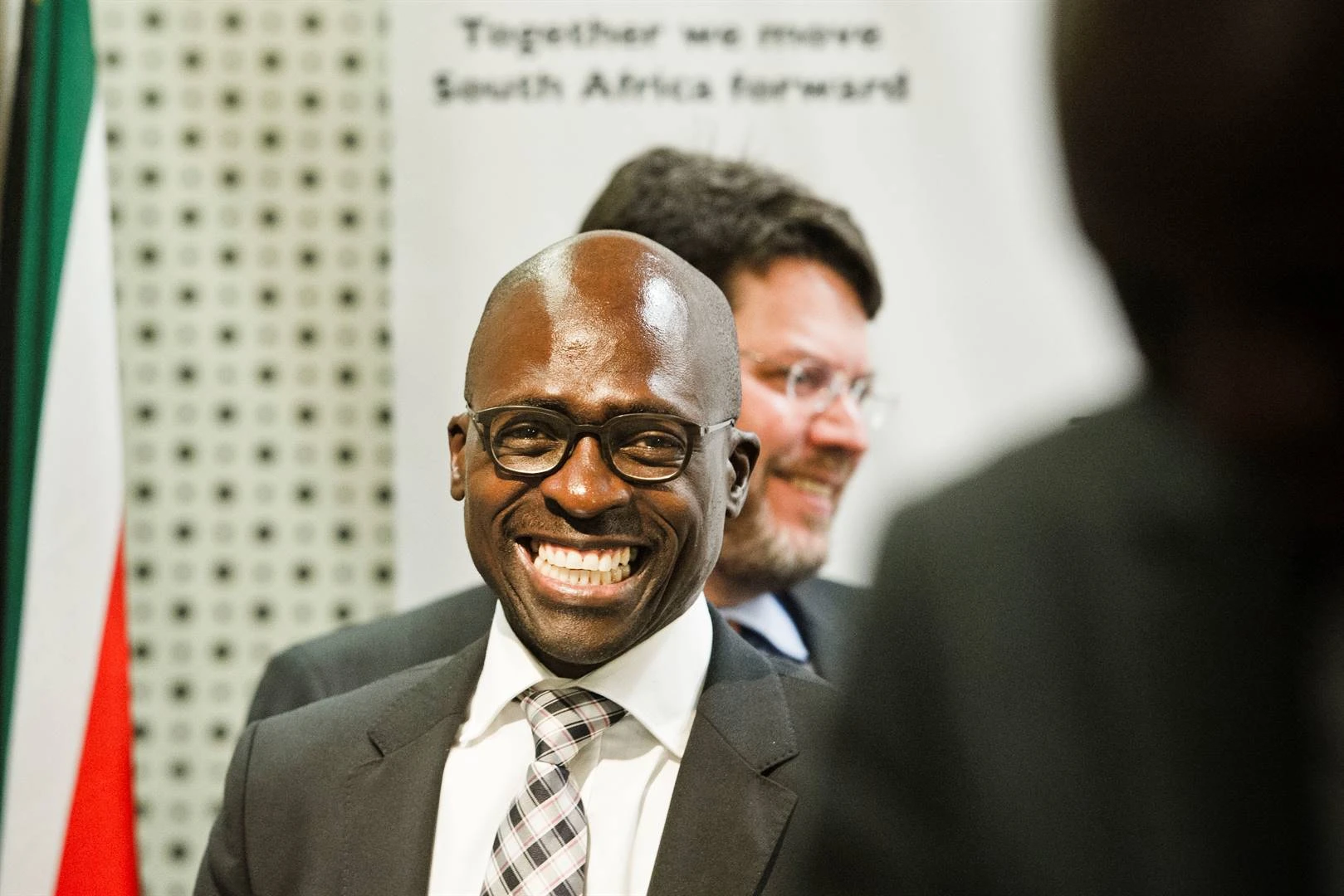 Gigaba kan net homself blameer - Multichoice oor minister se hofaansoek