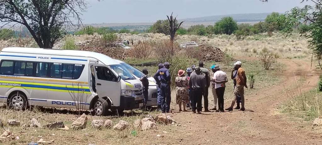 Illegal miners in Stilfontein say they will surface after dead and sick are retrieved