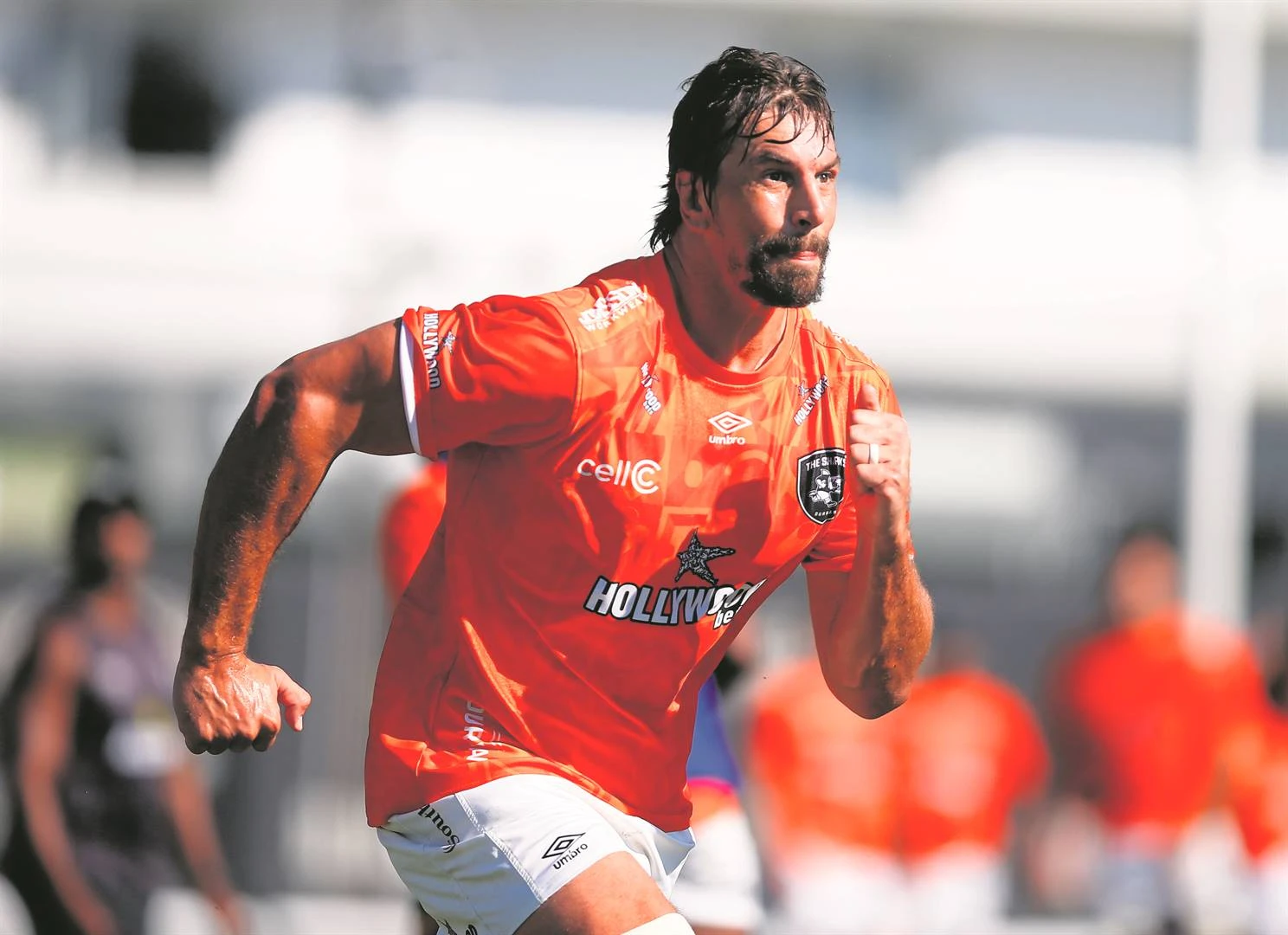 Etzebeth verlig sy stryd met beserings is verby
