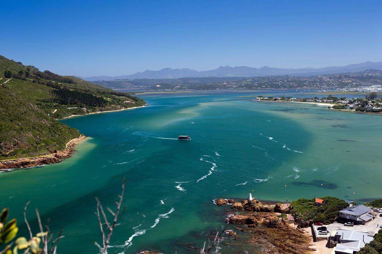 DA dien mosie in om Knysna se munisipale raad te ontbind